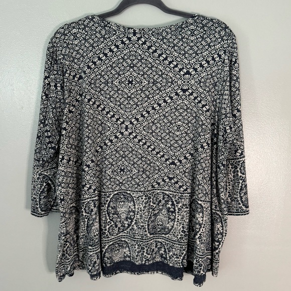 Lucky Brand Patterned Top - Picture 7 of 7